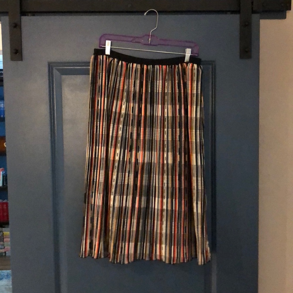 Striped Pleated Skirt